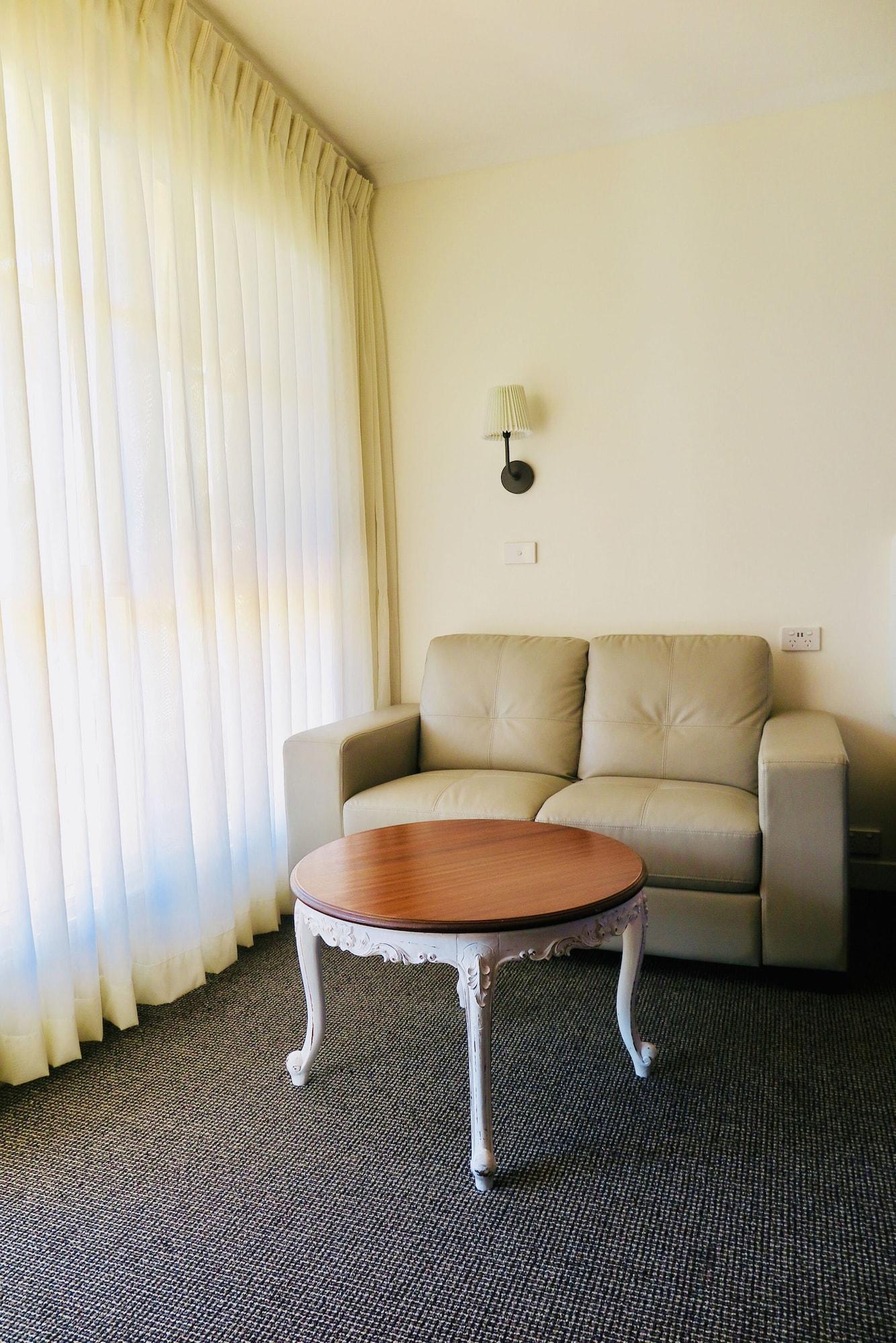 Summerhill Motor Inn (Adults Only) Merimbula Luaran gambar