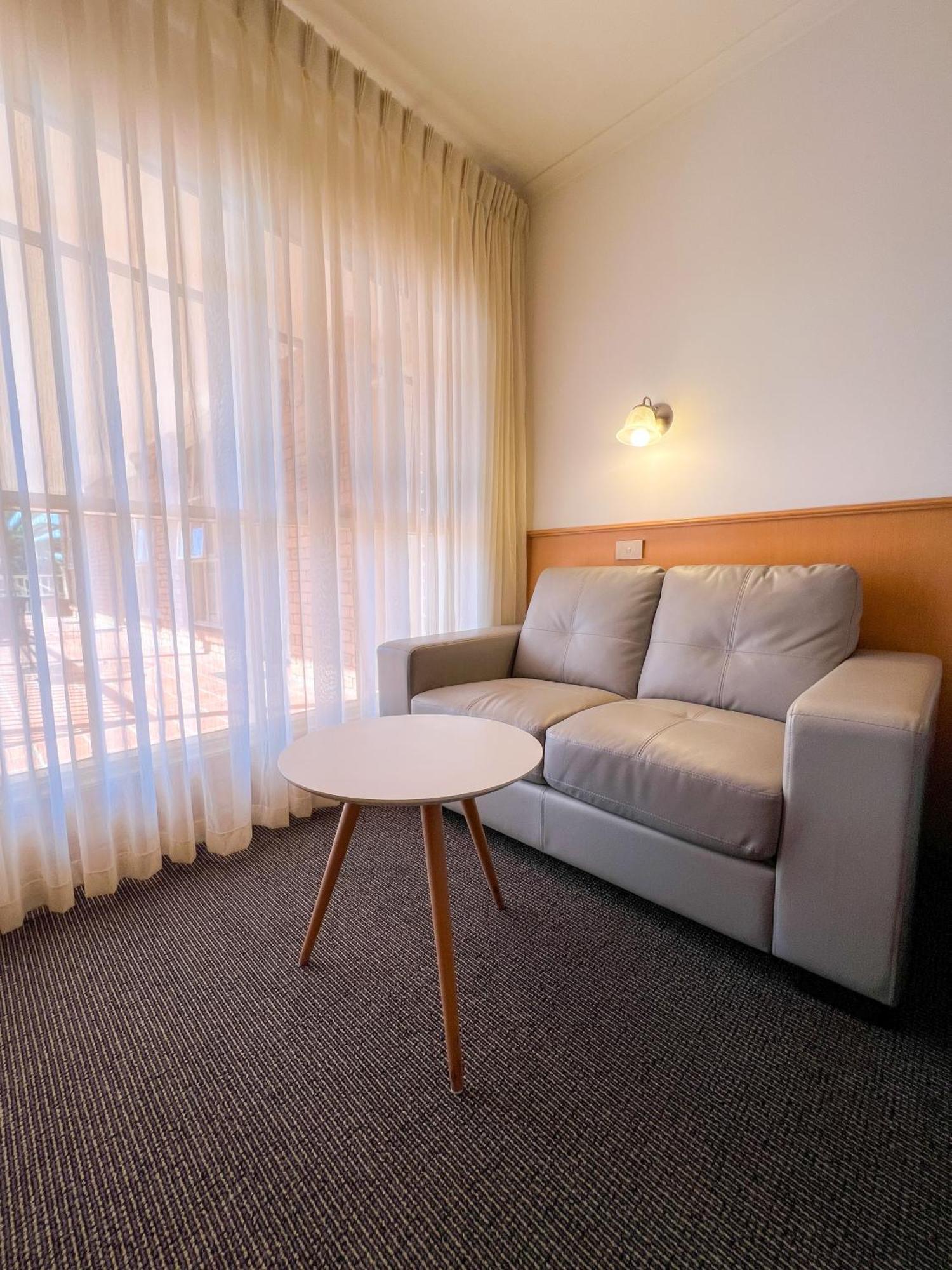Summerhill Motor Inn (Adults Only) Merimbula Luaran gambar